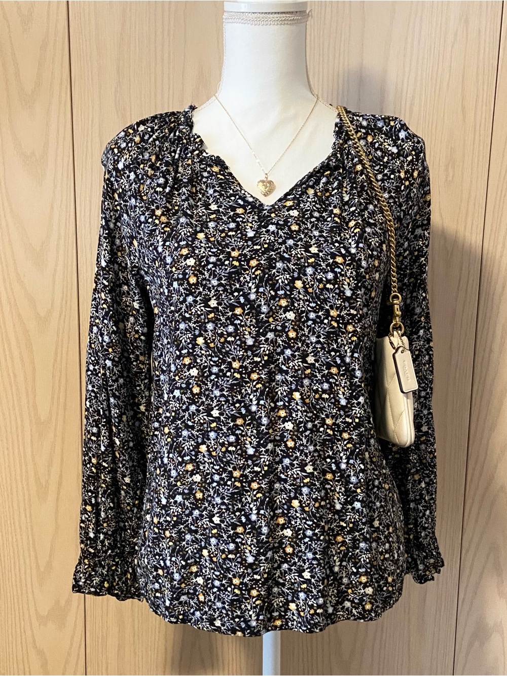 Angels Blouse Women’s Small Long Sleeve Floral Y2K Office Siren Whimsigoth Shirt